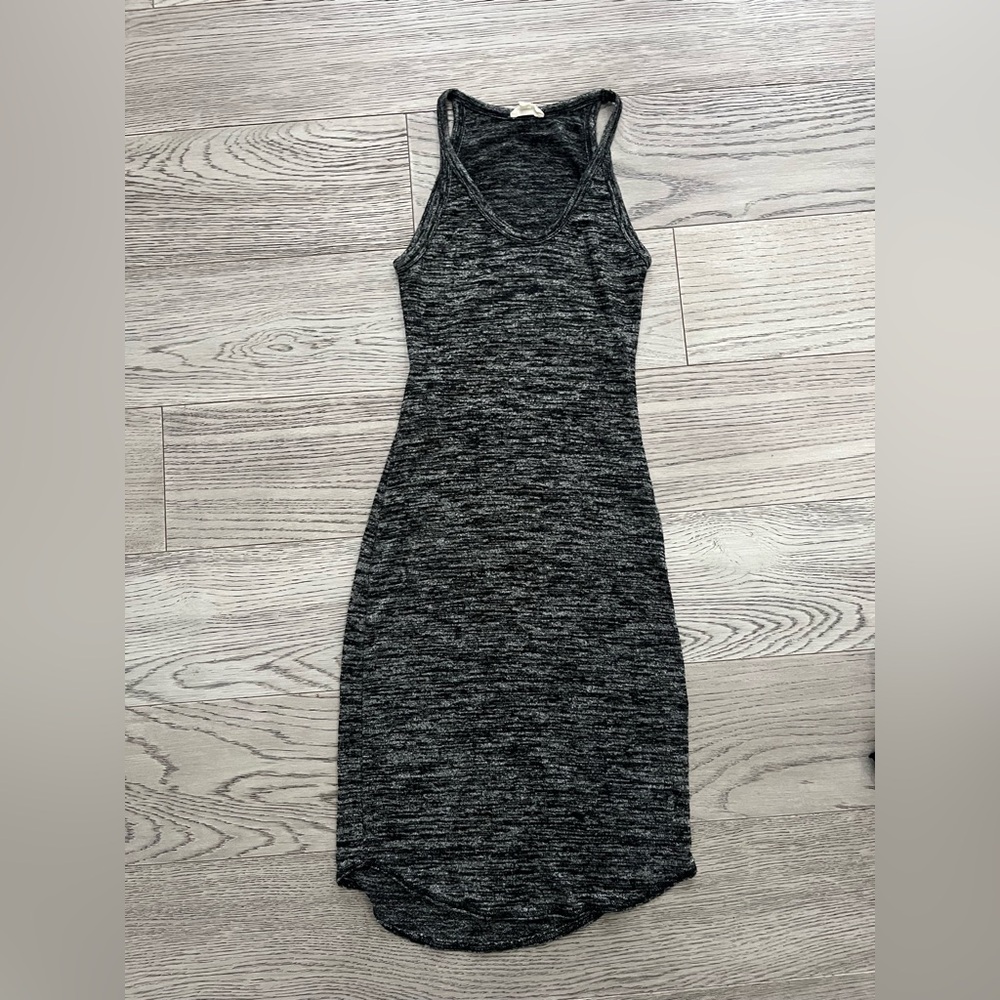 Wilfred Charcoal Sleeveless Midi Dress